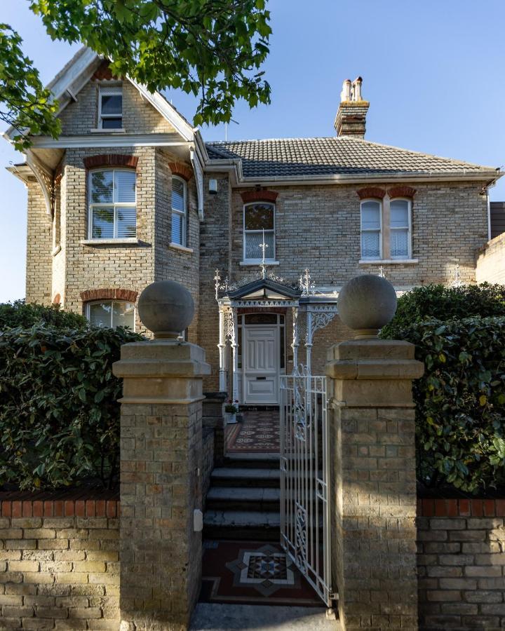 Hotel Cranborne House Poole Esterno foto