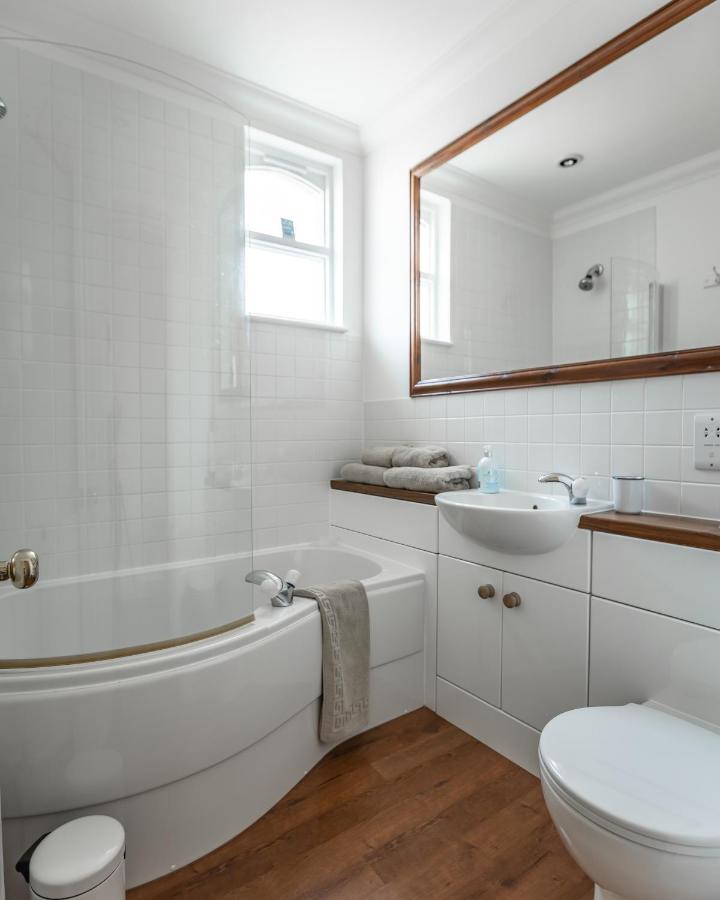 Hotel Cranborne House Poole Esterno foto